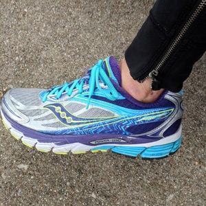 ⚠️ sold ⚠️Women's Saucony